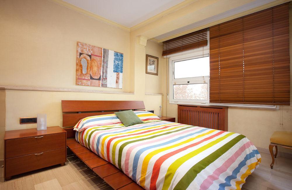 Flateli Lepanto Apartment Барселона Екстериор снимка
